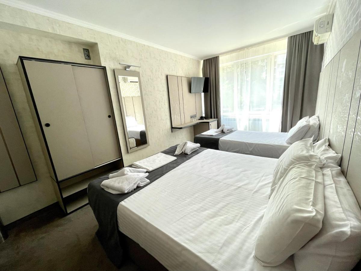 Hotel Cosmos Ruse Extérieur photo