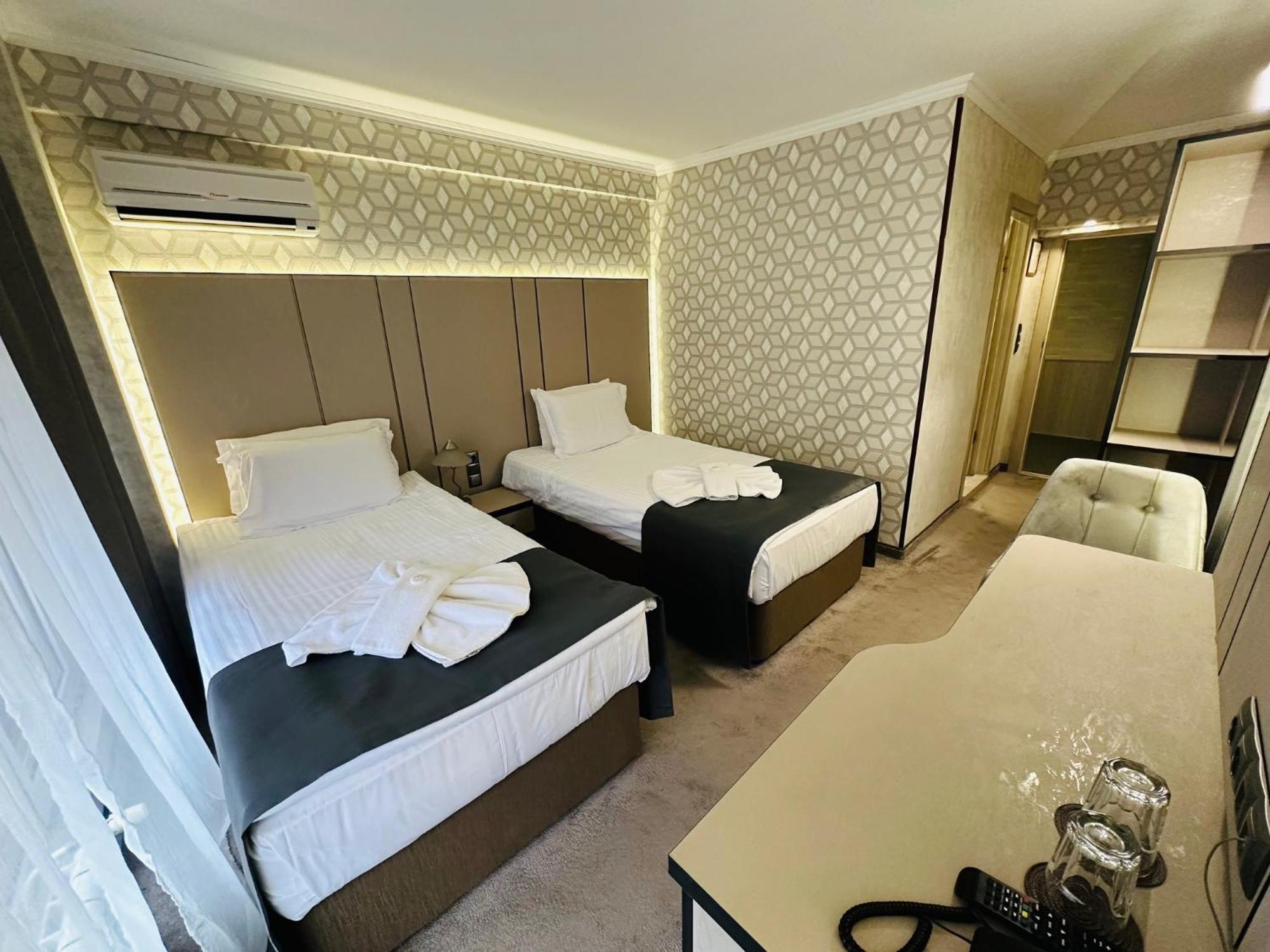 Hotel Cosmos Ruse Extérieur photo