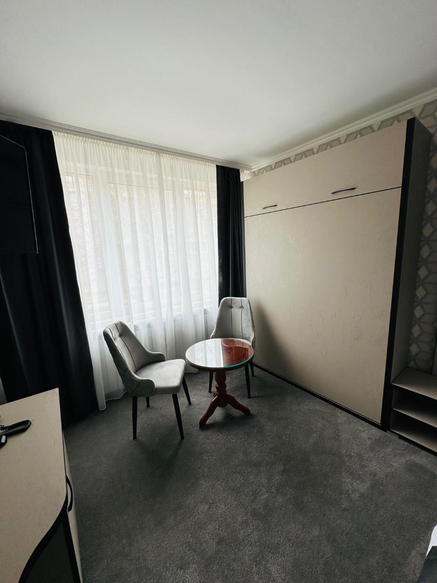 Hotel Cosmos Ruse Extérieur photo