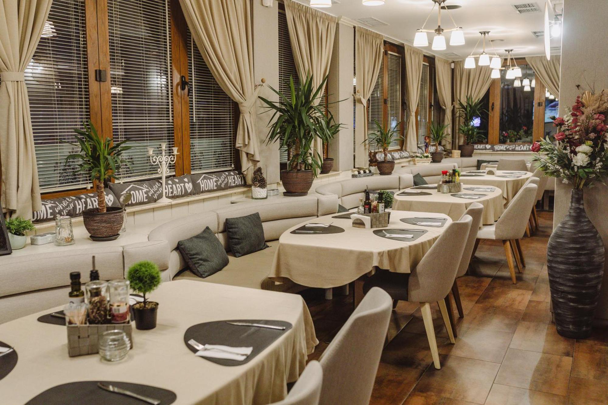 Hotel Cosmos Ruse Extérieur photo